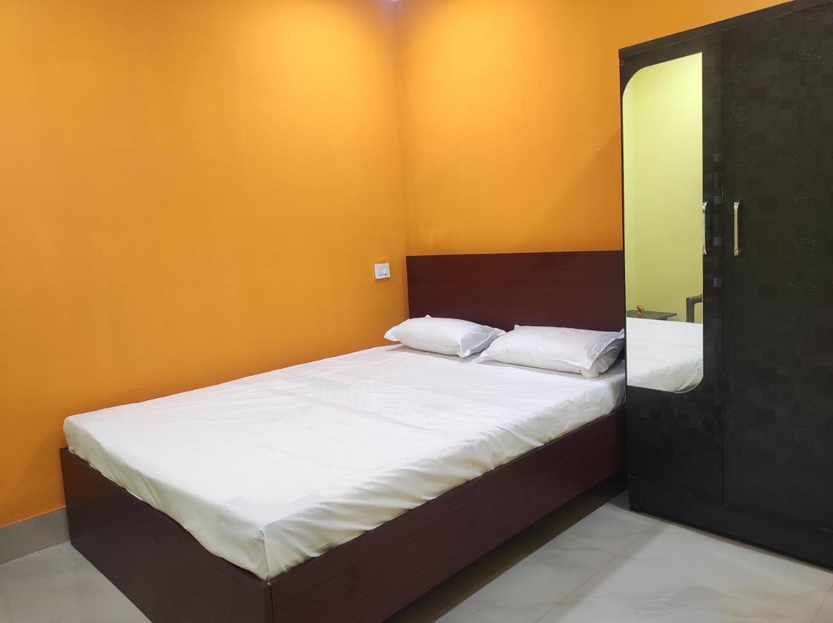 Hotel Sk Lodge Near Guwahati Airport Eksteriør billede